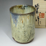 Karatsu yunomi