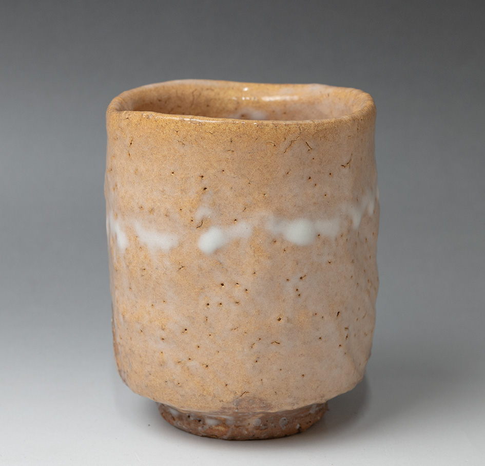 Hagiyaki biwa (Loquat) yunomi - back view