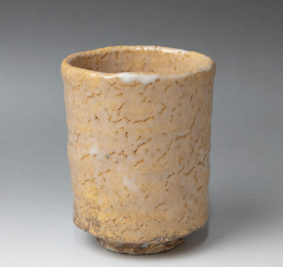 Hagiyaki biwa (Loquat) yunomi - back view