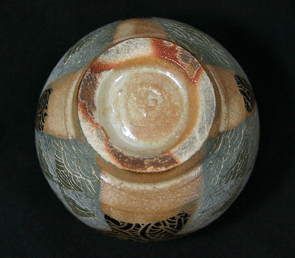 Hagi ware - Seikaiha or seigaiha guinomi by Kondo Mamoru