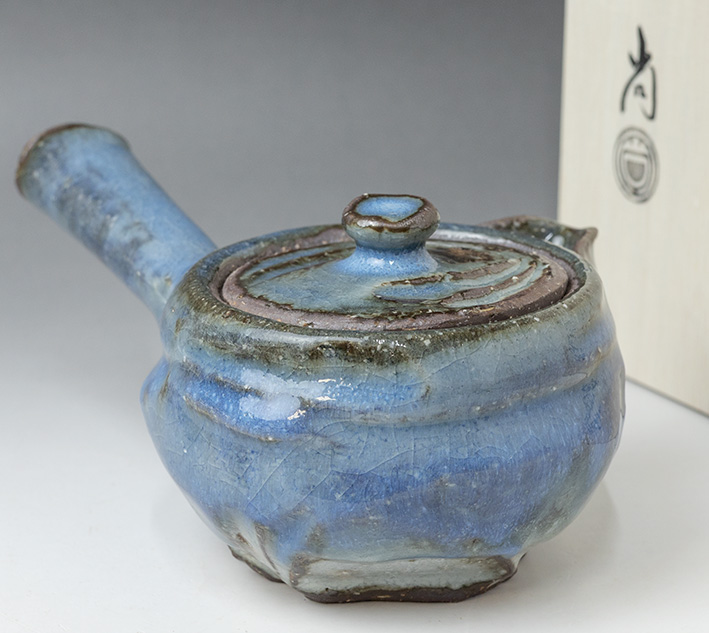 Aohagi teapot by Noutomi Naoko
