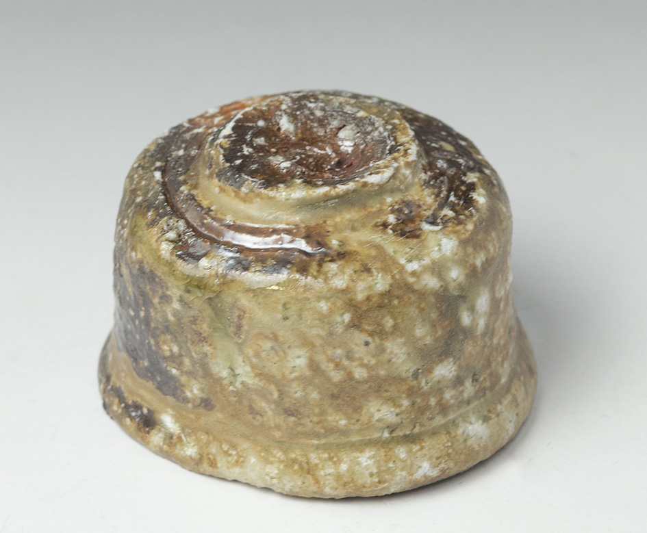 Shigaraki guinomi sake cup #61, side view from a different angle