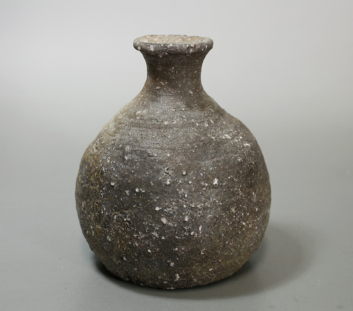 Iga pottery tokkuri sake flask