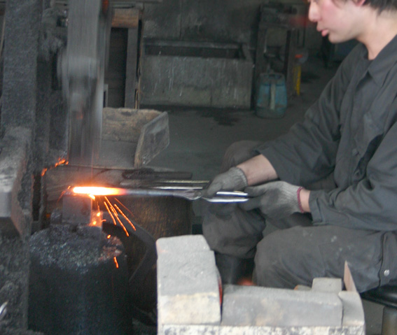 testubin-making the handles