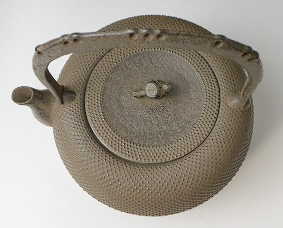 Iwachu cast iron choshi (sake warming) kettle