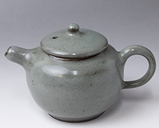 Japanese tea ware by Ogawa Jinpachi