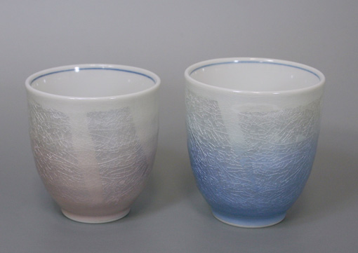 Kutani ginsai pair cups