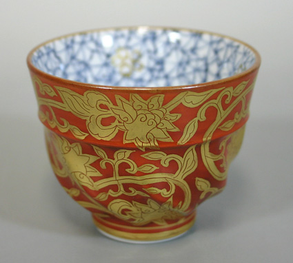 Japanese pottery -Kyoyaki handpainted guinomi sake cup