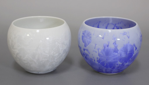 Flower effect crystallized glaze cups