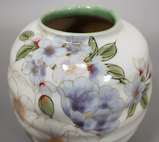 Kyoto ware-Kyoyaki handpainted flower vase from Touan kiln