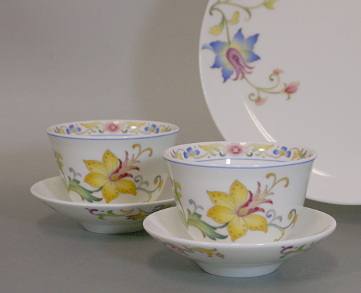 Noritake "Oriental Breeze"Chinese teacup and saucer