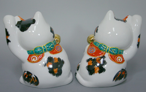 Kutani maneki neko