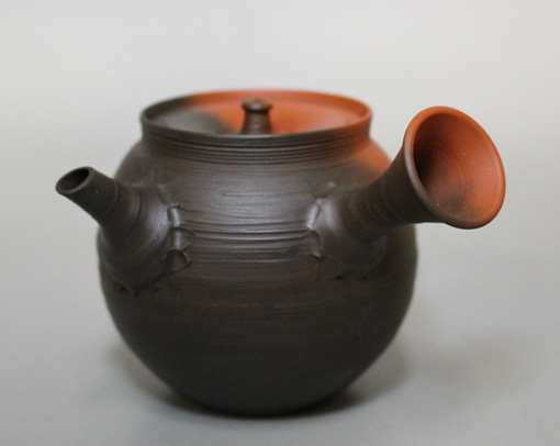 Tokoname kyusu teapot by Fugetsu