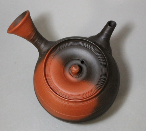 Tokoname kyusu teapot by Fugetsu