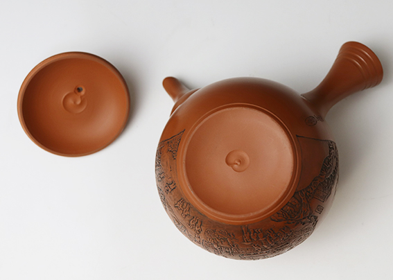 Inubosaki lighthouse engraved teapot
