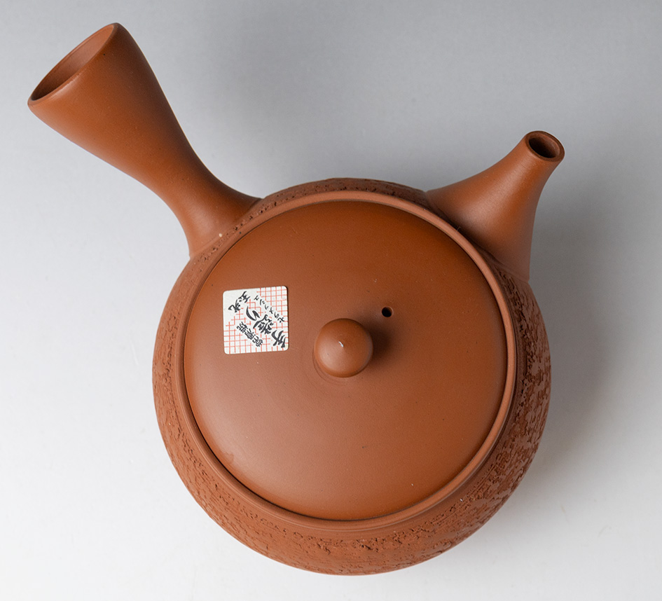 Shudei pine bark kyusu by Gyokko, top view