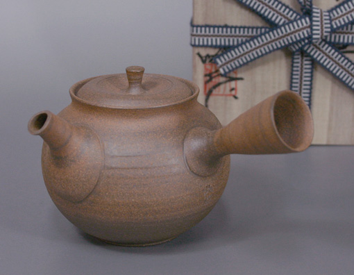 Japanese Tokoname kyusu teapot by Hokujo