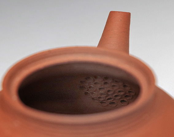 Shudei teapot by Yamada Jozan IV