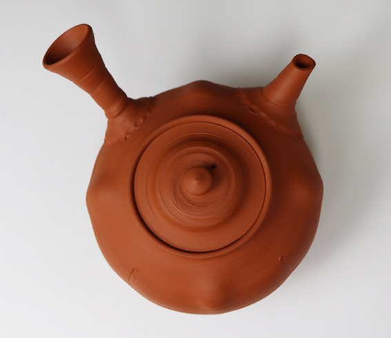 Shudei teapot by Yamada Jozan IV