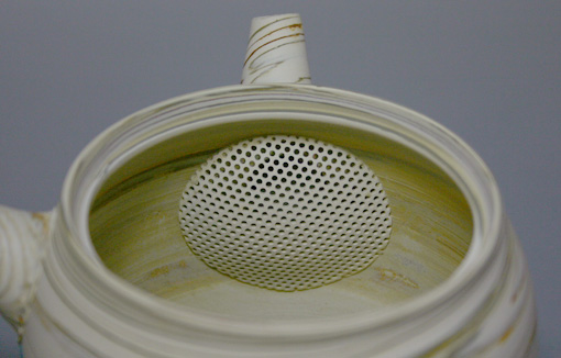 Tokoname handcrafted teapot by Kenji