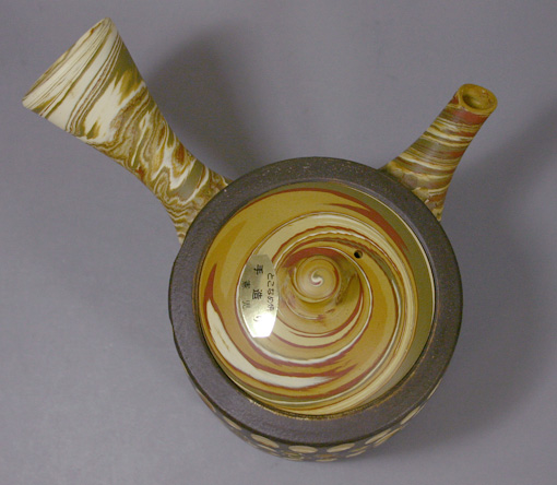 Tokoname handcrafted teapot by Kenji
