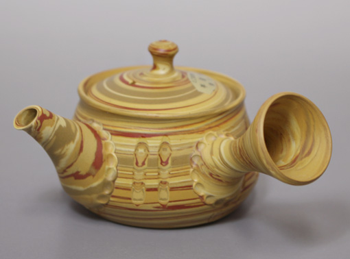Tokoname handcrafted teapot by Kenji