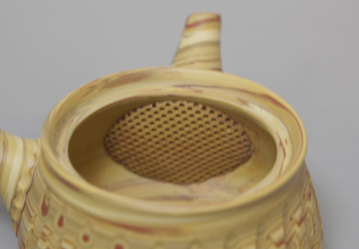 Tokoname handcrafted teapot by Kenji