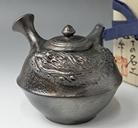 Tokoname Mayake teapot by Konishi Yohei