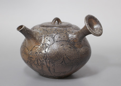 Japanese pottery - Tokoname Teapot by Konishi Yohei