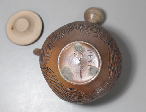 Tokoname Teapot by Konishi Yohei