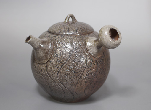 Japanese pottery - Tokoname Teapot by Konishi Yohei
