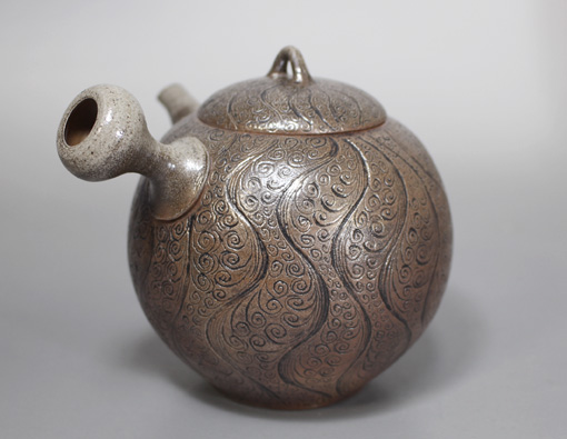 Tokoname Teapot by Konishi Yohei