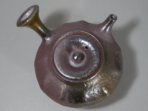 Japanese pottery - Tokoname Teapot by Konishi Yohei
