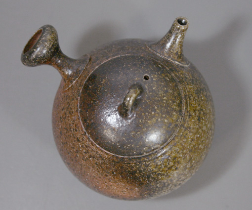 Japanese pottery - Tokoname Teapot by Konishi Yohei