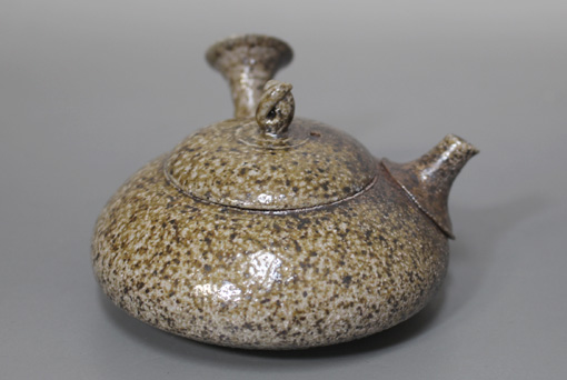 Japanese pottery - Tokoname Teapot by Konishi Yohei