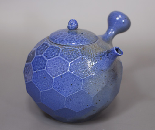 Japanese pottery - Tokoname Teapot by Konishi Yohei
