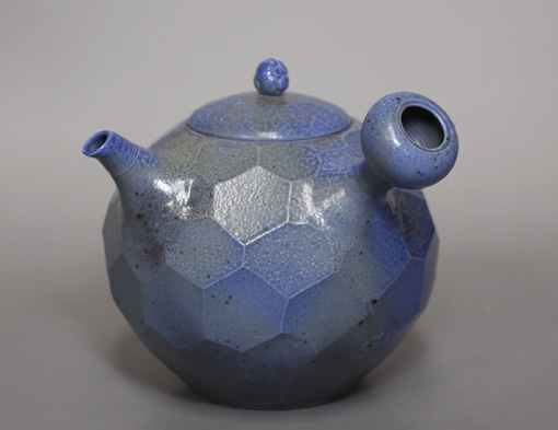 Tokoname Teapot by Konishi Yohei