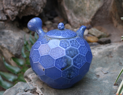Tokoname Teapot by Konishi Yohei
