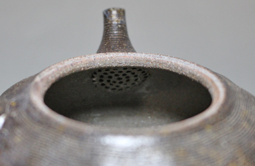 Tokoname Teapot by Konishi Yohei