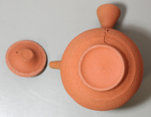 Tokoname Teapot by Konishi Yohei