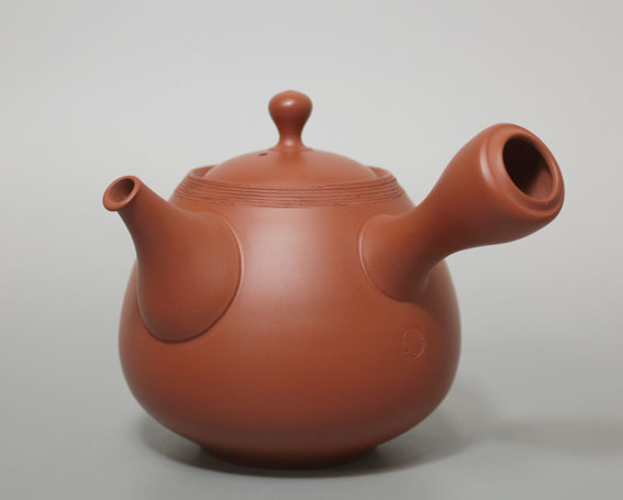  Shudei teapot by Setsudo