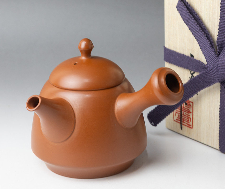  Shudei teapot by Setsudo