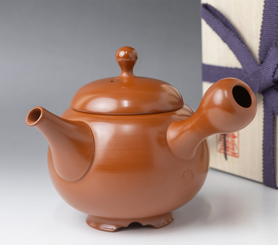  Shudei marugata teapot by Setsudo