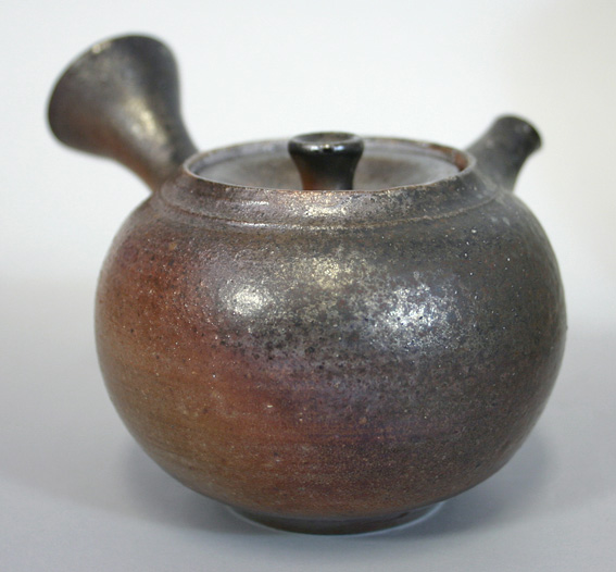 Tokoname wood-fired ware by Setsudo