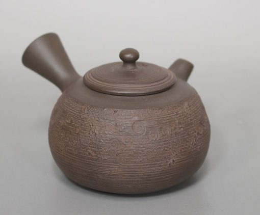 Japanese Tokoname teapot by Touju
