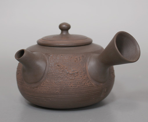 Japanese Tokoname teapot by Touju