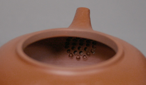 Japanese pottery- Tokoname kyusu teapot by Yoshiki