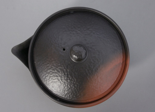 Yohen houhin with hammered finish(tataki) by Yoshiki