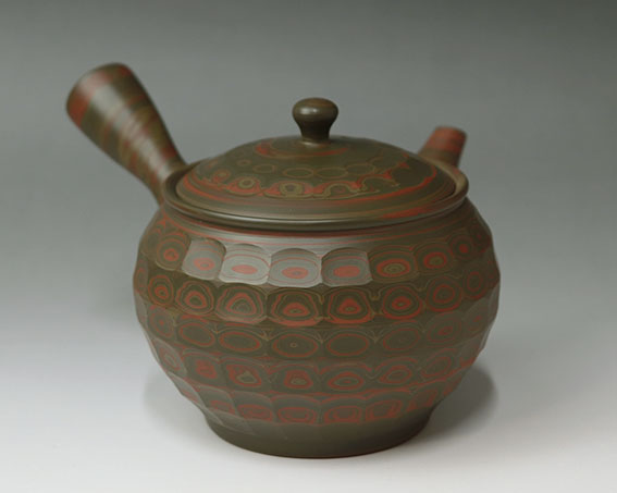 Tokoname teapot by Yusen