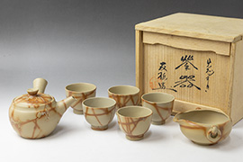 Vintage teapot by Yusen I 